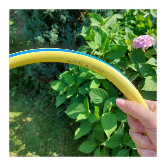 Tuyau D'Arrosage Jardibric Light Anti Torsion 30 M 19 Avec Raccord