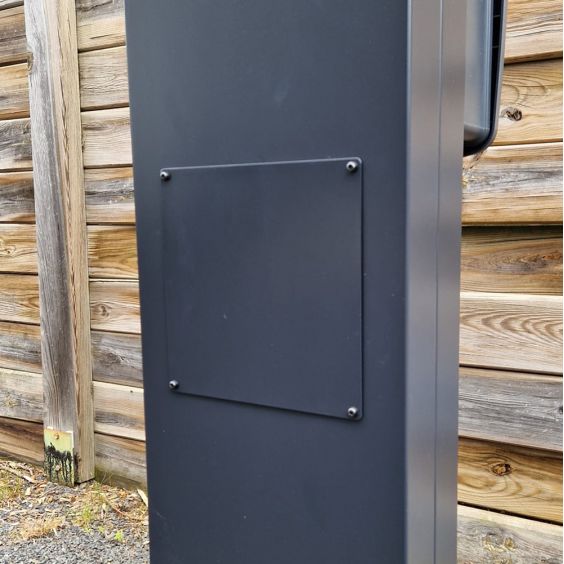 Borne de camping 4 prises CEE 10A avec protection et robinet OHMTEC