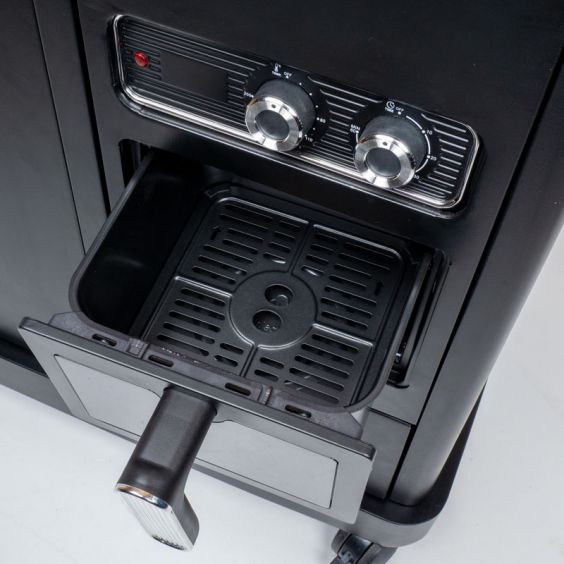 Barbecue gaz ROSTER 5 brûleurs dont 1 latéral avec plancha et grilles de cuisson combinées + Air Fryer 6L 1700W